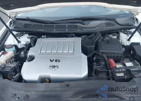 2011 Toyota Avalon z USA, uszkodzony, nr VIN 4T1BK3DB8BU372998